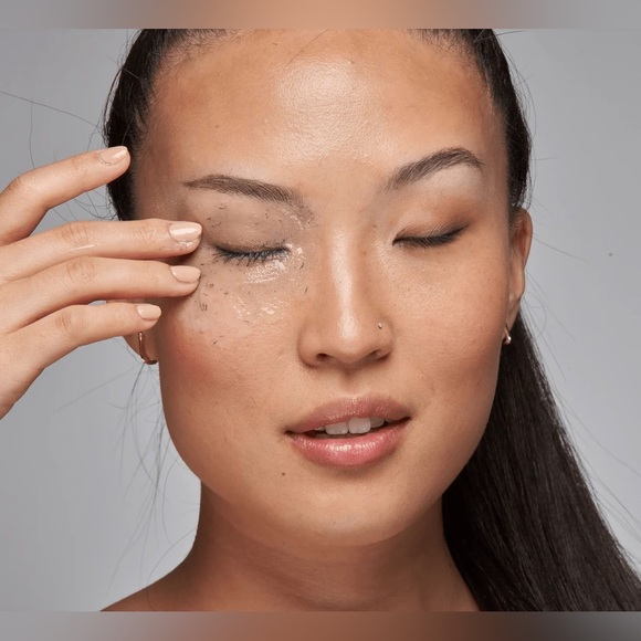 Purlisse Blue Lotus 4 in 1 Cleansing Milk Deluxe Travel Size Sample - Picture 2 of 11